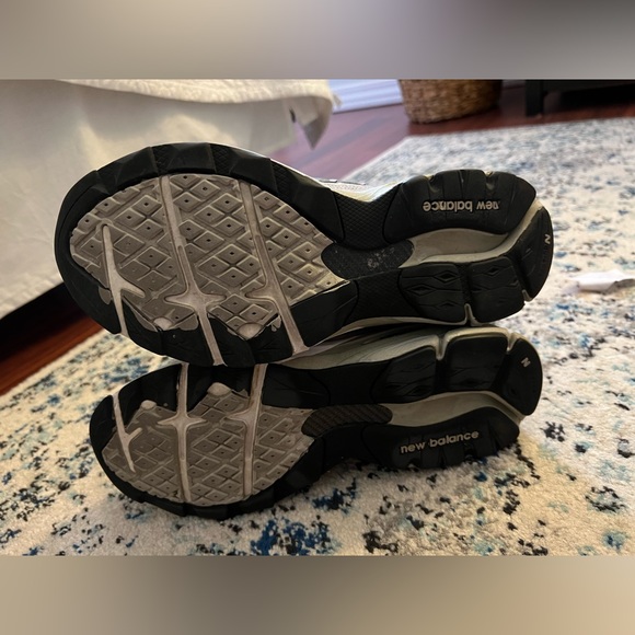 New Balance Heritage 990 Version 3 Sneakers - Picture 5 of 5